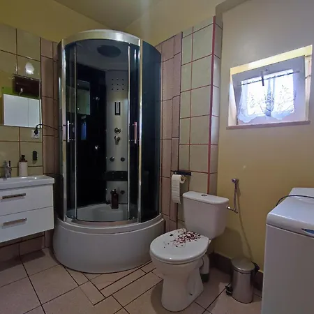 Apartament Pod Wiaduktem Gluszyca Gorna Exterior photo